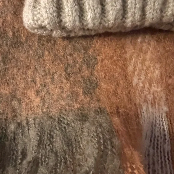 NEW Steve Madden hat & Scarf set - Picture 4 of 5